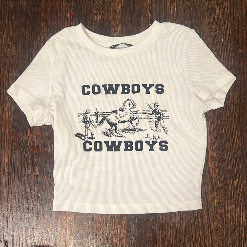 white cropped cowboys top
